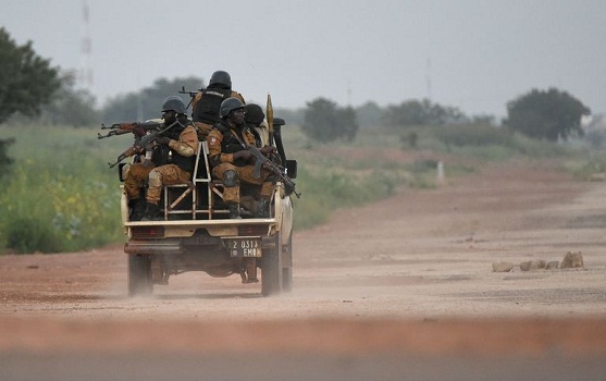 Burkina Faso: Au moins 5 soldats tués dans une embuscade