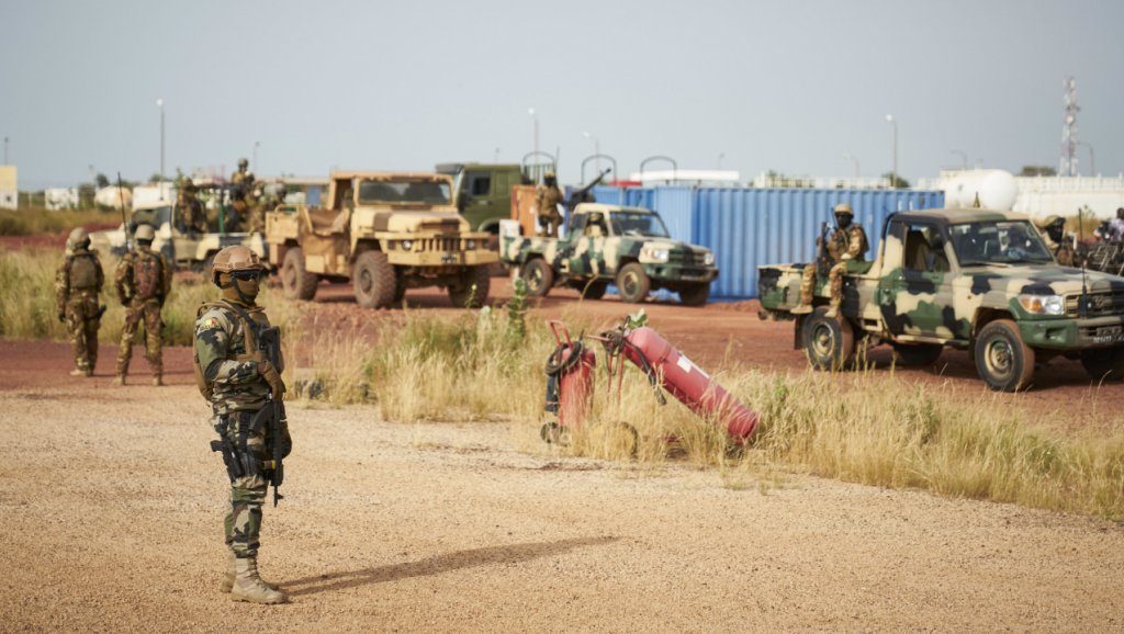 Mali: 24 soldats tués lors d’une attaque au sud de Ménaka