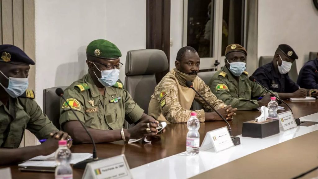 Mali: les militaires expliquent leurs gestes