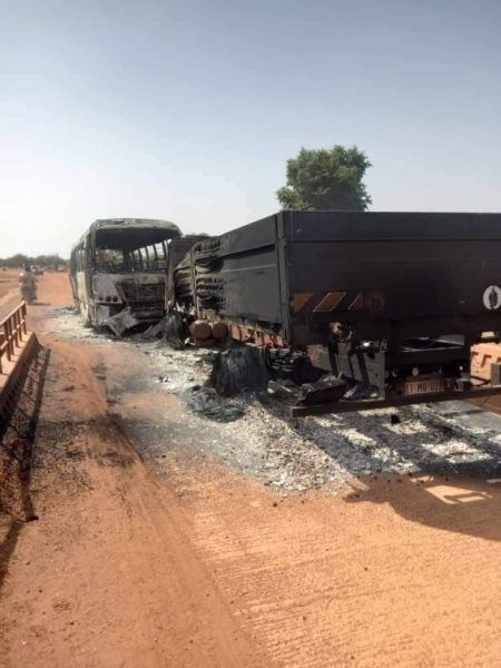 Burkina Faso: Trois personnes portées disparues après l’attaque d’un convoi de Essakane S.A