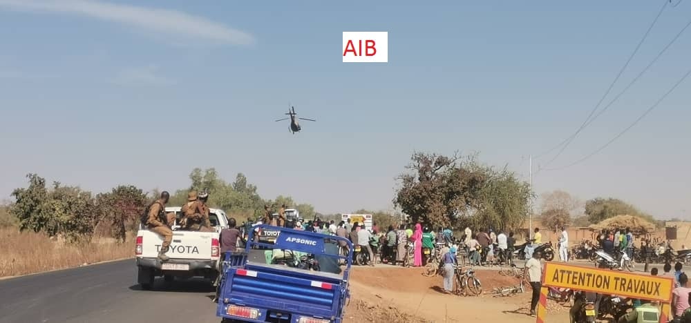 Putsch au Burkina: Scènes de liesse au passage d’un convoi militaire