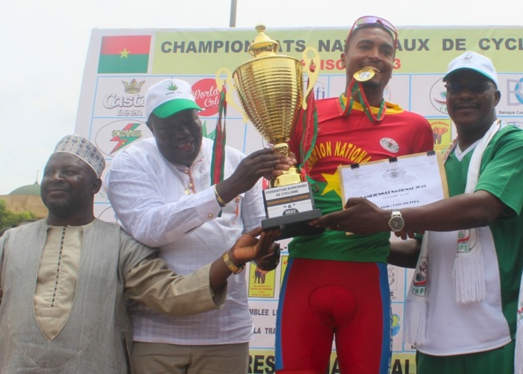 Paul Daumont remporte le championnat national de cyclisme