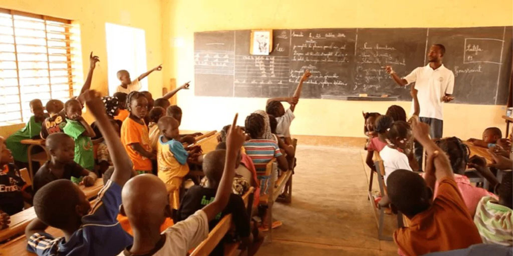 Burkina : Le gouvernement réintroduit l’éducation civique dans le programme scolaire