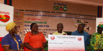 SIAO 2024 : La LONAB offre 50 millions de francs CFA pour soutenir l’artisanat