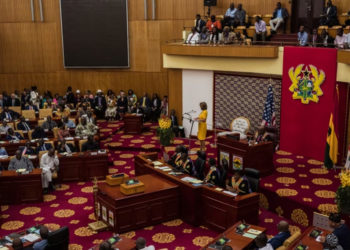 Tensions au sein du parlement ghanéen: Le Parlement de nouveau suspendu