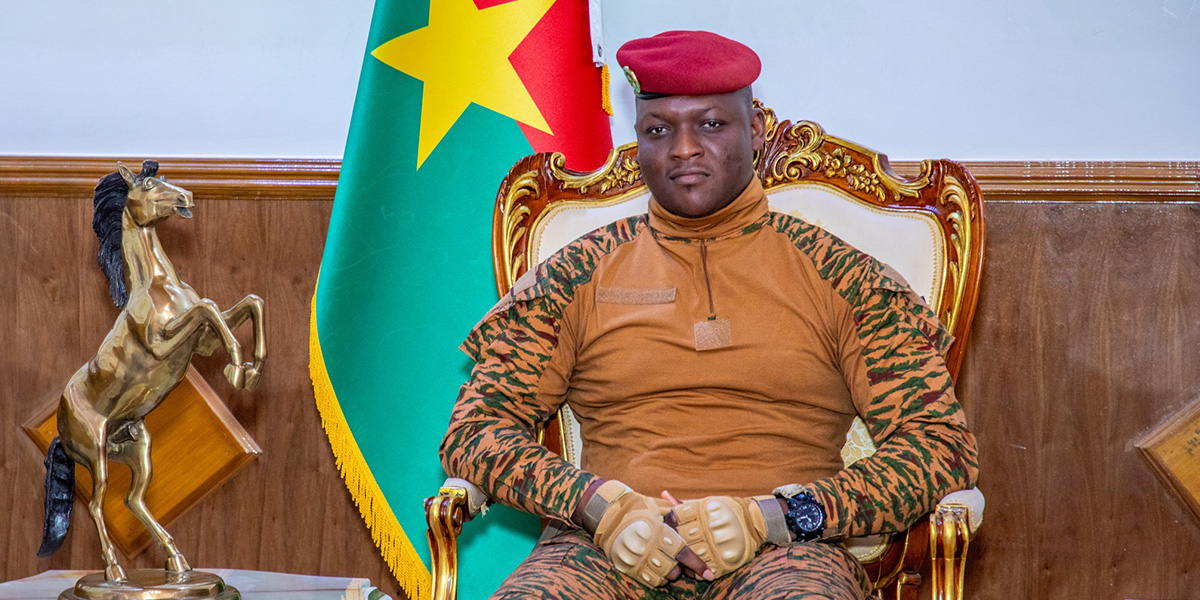 Présidentielle au Ghana : Ibrahim Traoré félicite John Dramani Mahama