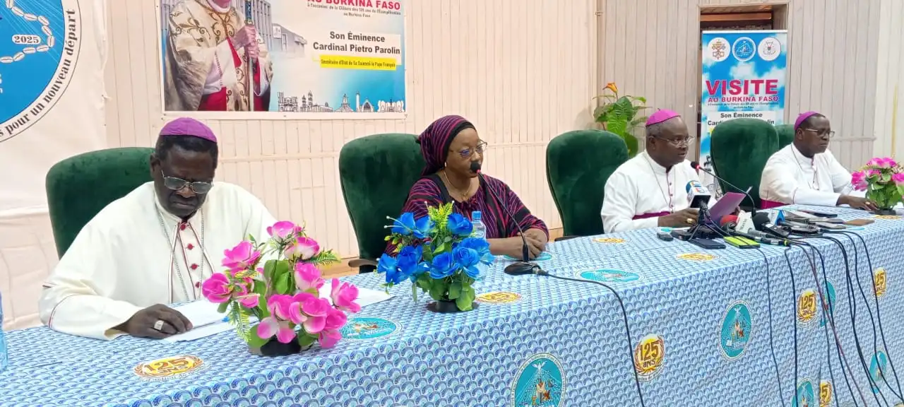 Visite du cardinal Pietro Parolin à Ouagadougou