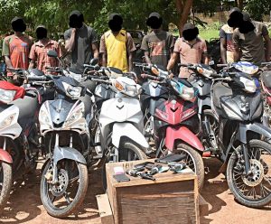 Un gang spécialisé dans les braquages à mains…