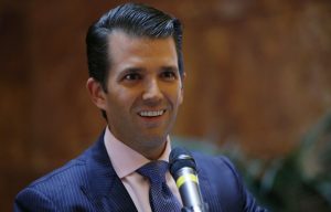 Etats-Unis : le fils de Donald Trump reconnaît…