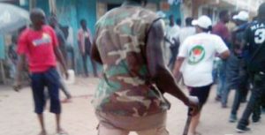 Sénégal: Campagne législative, le Président Sall sévit contre…