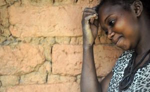 Burkina Faso: Un faux policier viole une fille…