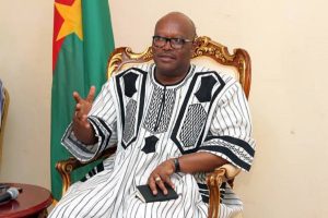 Burkina: Rock Kaboré juge satisfaisant les 18 mois…