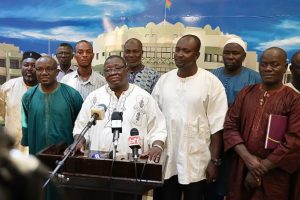 Grêve des Transporteurs: Le président du Faso reçoit…