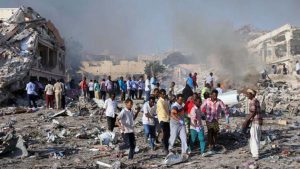 Somalie: un double attentat fait plus de 100…