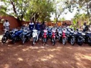 Bobo Dioulasso : 35 motos retrouvées chez trois…