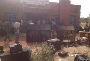 Mairie de Saponé : punir une population pour…