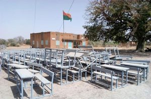 Nouna: Les élèves ferment la direction provinciale de…