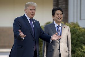 USA: Donald Trump le Premier ministre japonais Shinzo…