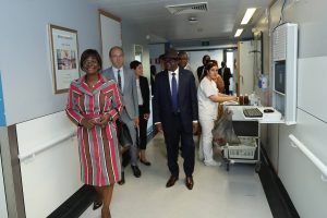 Santé: La Première dame du Faso dans l’un…