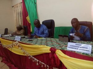 Communication gouvernementale : le porte-parole du gouvernement, Remis…