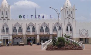 Adoption de la loi SITARAIL: les syndicats se…