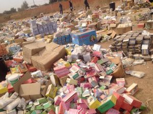 Ouagadougou : 28 tonnes de médicaments de contrebande saisis aux marchés de Sankariaré et de Bendogo (police)