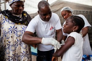 Guinée: Un déparasitant administré à des enfants vire à la panique