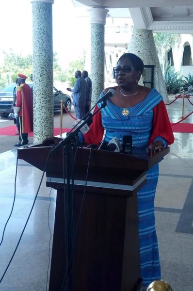 GREVE DU SYNTSHA: Le Ministre…