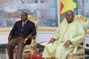 Dialogue politique : le président du Faso échange avec l'opposition et la majorité politiques.