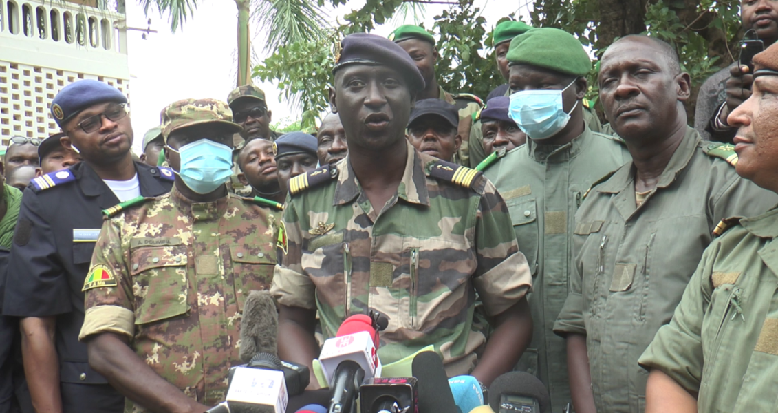 Mali : les ministres et…