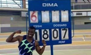 Athlétisme: Hugues Fabrice Zango pulvérise le record du monde en salle