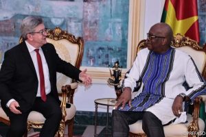 Diplomatie : Jean- Luc Mélenchon chez le président du Faso