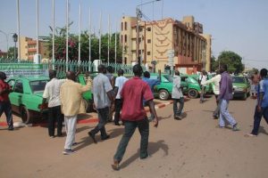 Ouagadougou: Des jeunes taximans  menacent  d’ester la mairie en justice