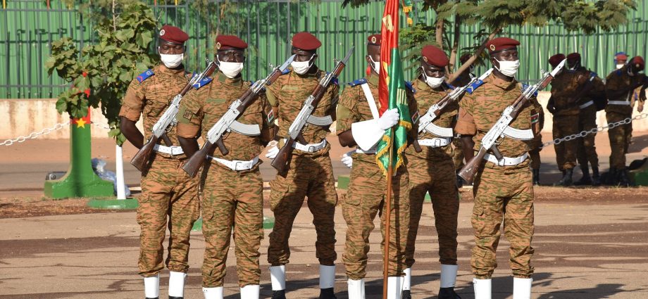 armée Burkina Faso/ Le président du Faso