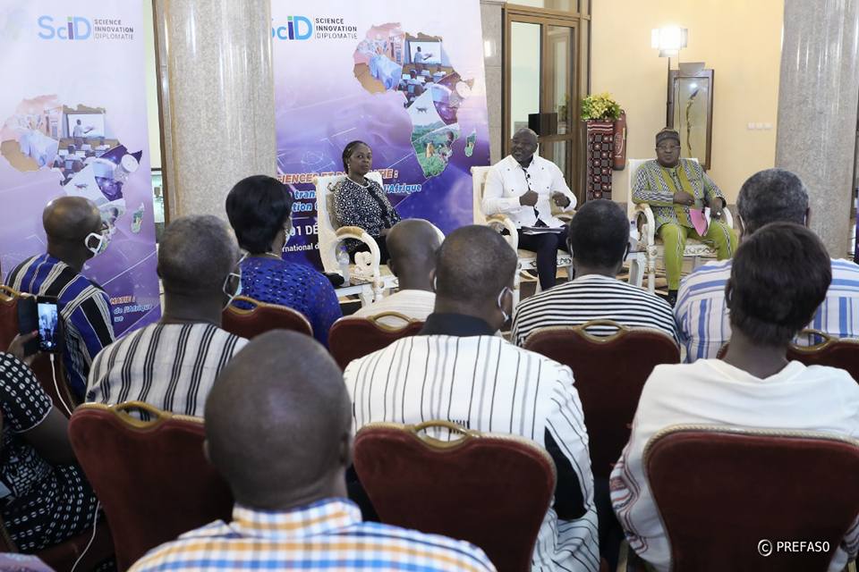 Conférence internationale Sciences et diplomatie