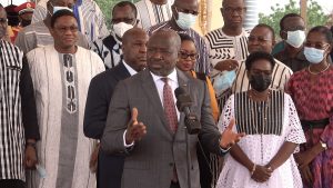 Burkina Faso: le premier Ministre entend réduire "les parrainages et autres"