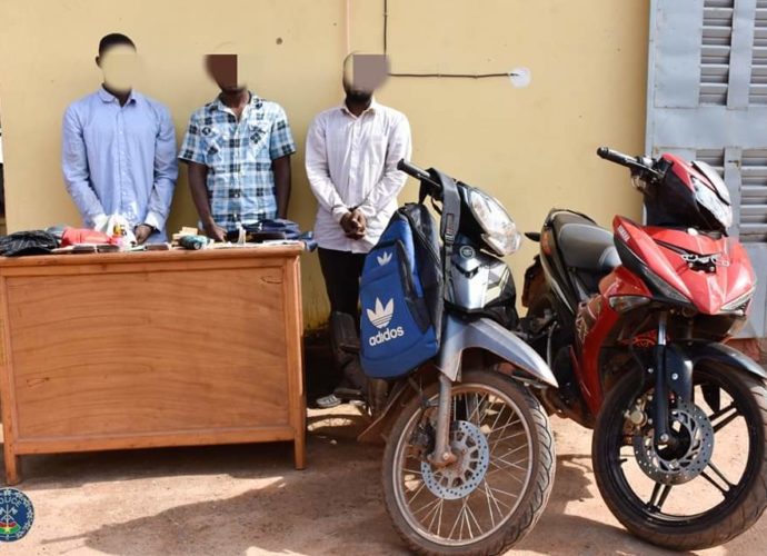 Ouagadougou - LUTTE CONTRE LA CRIMINALITÉ URBAINE : Trois présumés braqueurs dans les filets de la Police nationale.