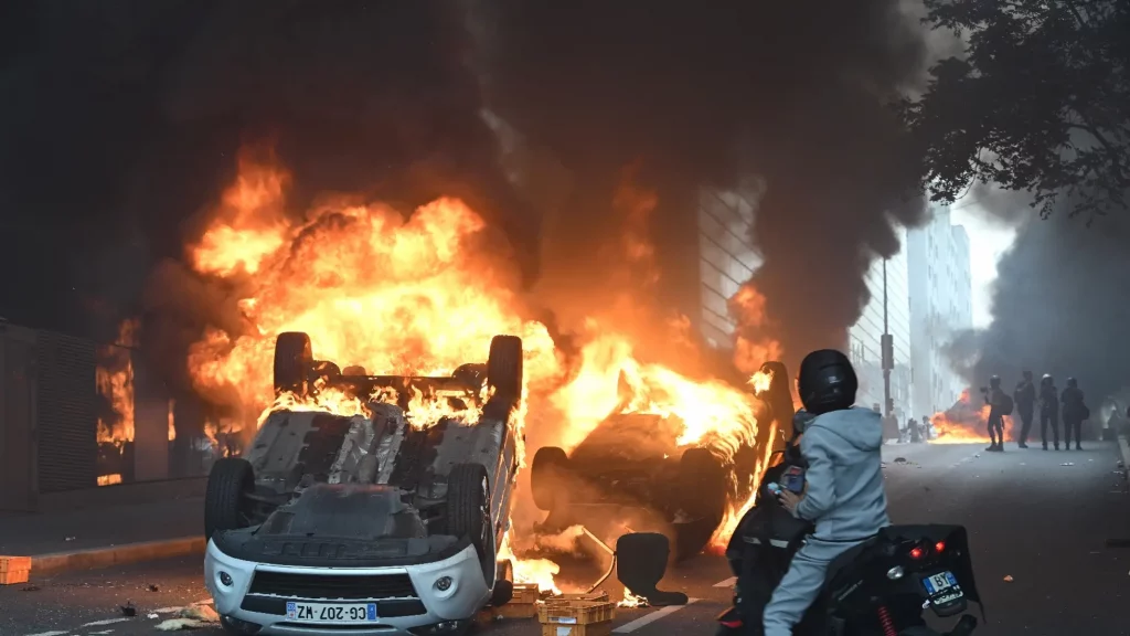 France : 667 personnes interpellées après une nouvelle nuit de Chaos