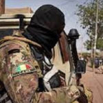 Les Forces armées maliennes reprennent le contrôle total de Bamako / Attaques terroristes au Mali