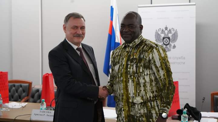 Coopération Burkina-Russie : Bassolma Bazié rencontre le Service fédéral russe du Travail et de l’Emploi