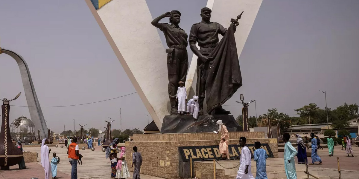 Le Tchad mise sur l'autonomie sécuritaire: un ex-PM fustige l'inefficacité française