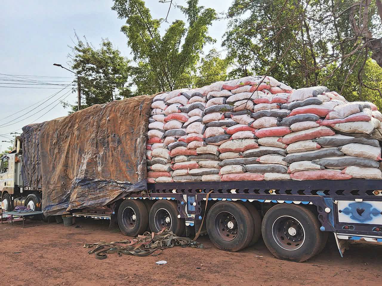 Trafic de cyanure : La CNLF saisit un record de 880 sacs de 50 kg