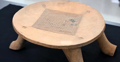 Bénin : le kataklè, trésor royal d’Abomey, revient après 133 ans d’exil