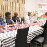 Coopération Burkina Faso - Fonds mondial : vers une meilleure disponibilité des produits de santé et un appui renforcé à la santé communautaire
