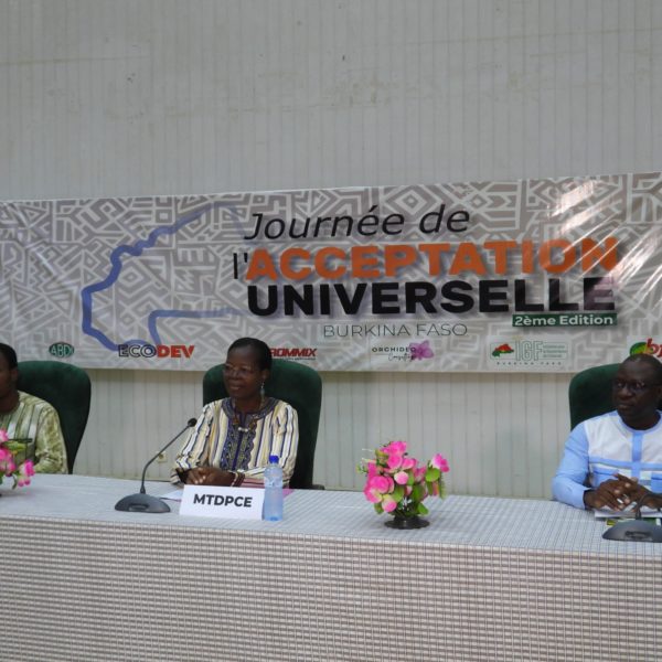 Acceptation Universelle : une avancée numérique majeure au Burkina Faso