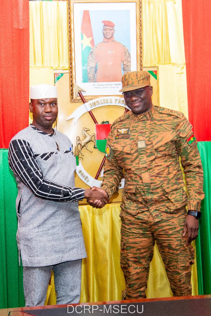 Contrôle des marchés publics : Mahamadou DRABO installé à la tête de la direction au Ministère de la Sécurité