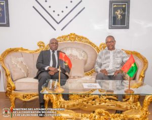 Coopération Angola-Burkina Faso : le chef de la diplomatie angolaise en visite officielle à Ouagadougou