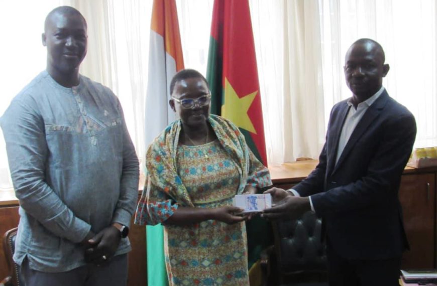 Effort de paix : un don symbolique de l’Ambassade du Burkina Faso en Côte d’Ivoire