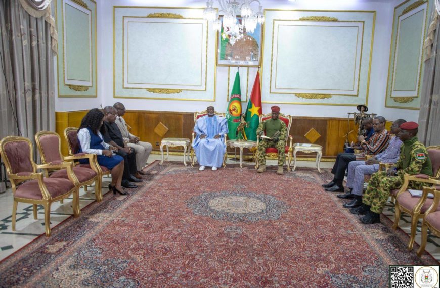 Coopération Burkina-Sierra Leone : Mohamed Hassan Kaisamba accrédité comme nouvel Ambassadeur