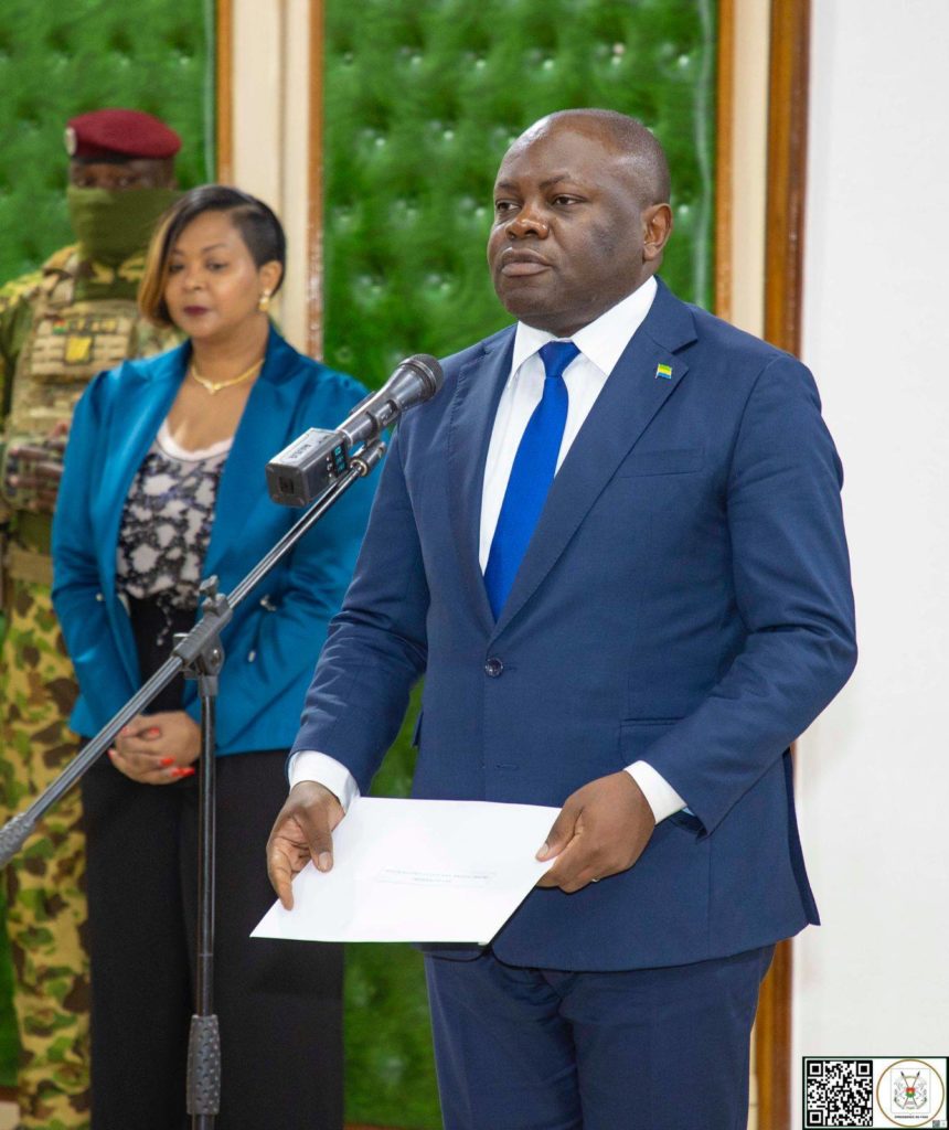 Fabrice BOUSSOUGOU BOUSSOUGOU diplomate de carrière vient donner un coup d’accélérateur dans la coopération entre le Gabon et le Burkina Faso